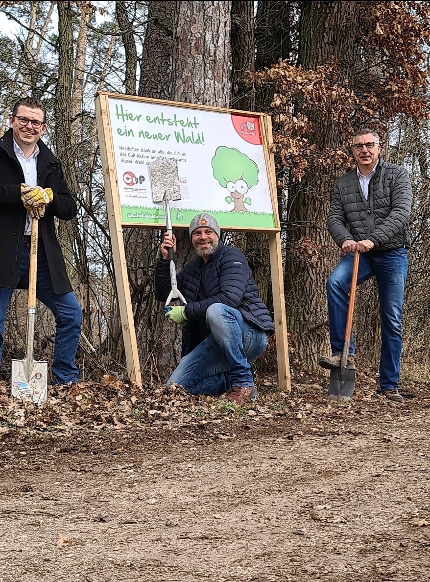 Neue Bäume für den CuP-Wald mit der Alten Leipziger